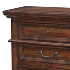 Commode à 5 tiroirs avec assemblage à queue d'aronde anglaise et poignées en métal martelé