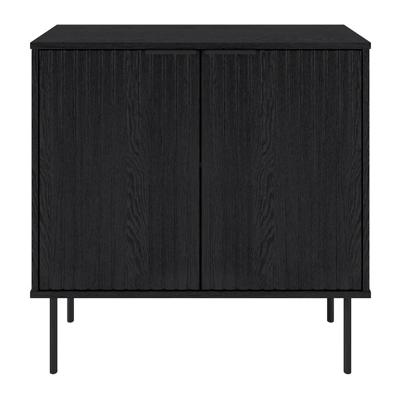 Meuble buffet 2 portes avec motif cannelé et pieds en métal noir
